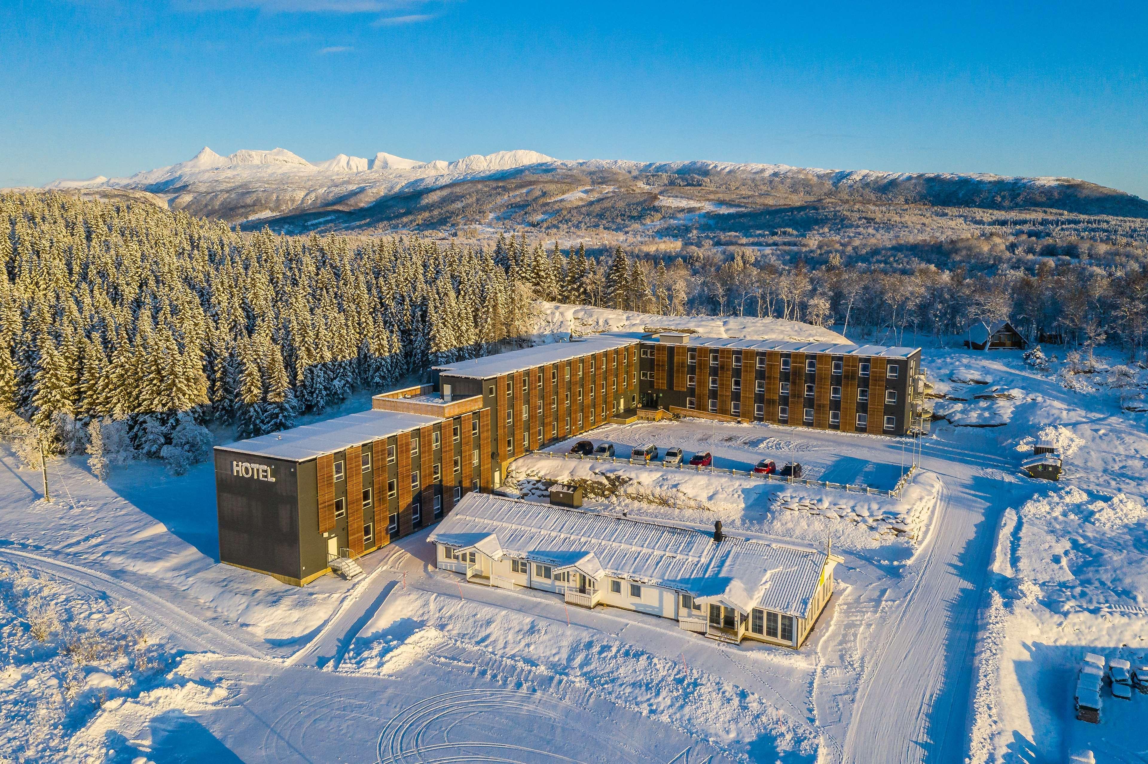 Aiden By Best Western Harstad Narvik Airport Evenesmarkja エクステリア 写真