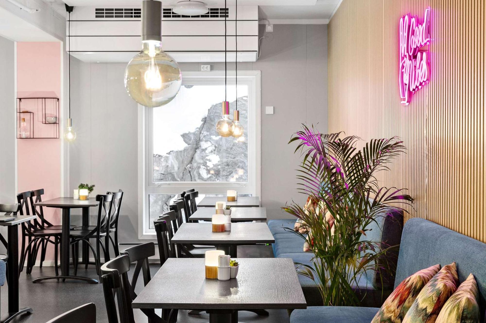Aiden By Best Western Harstad Narvik Airport Evenesmarkja エクステリア 写真