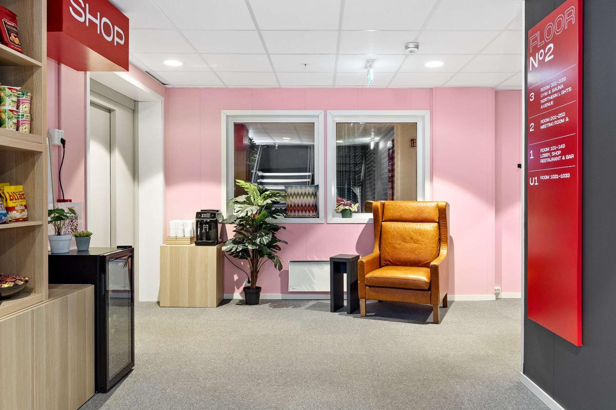 Aiden By Best Western Harstad Narvik Airport Evenesmarkja エクステリア 写真